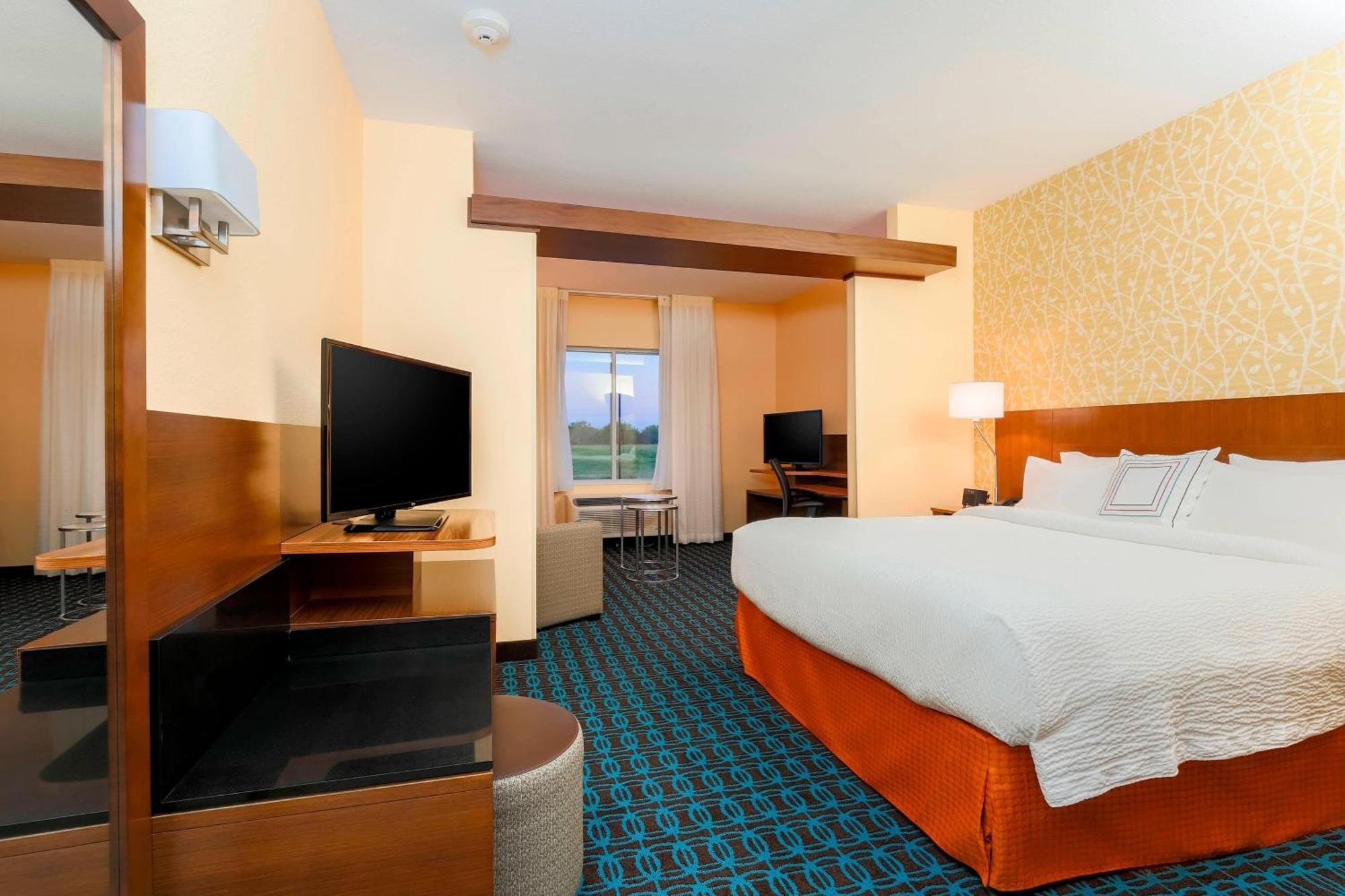 Fairfield Inn & Suites By Marriott Pleasanton Exterior foto